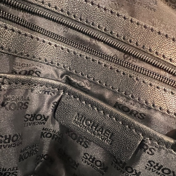 Michael Kors Leather Bag - Picture 2 of 3
